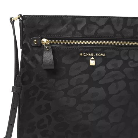 michael kors nylon kelsey|Michael Kors kelsey bag.